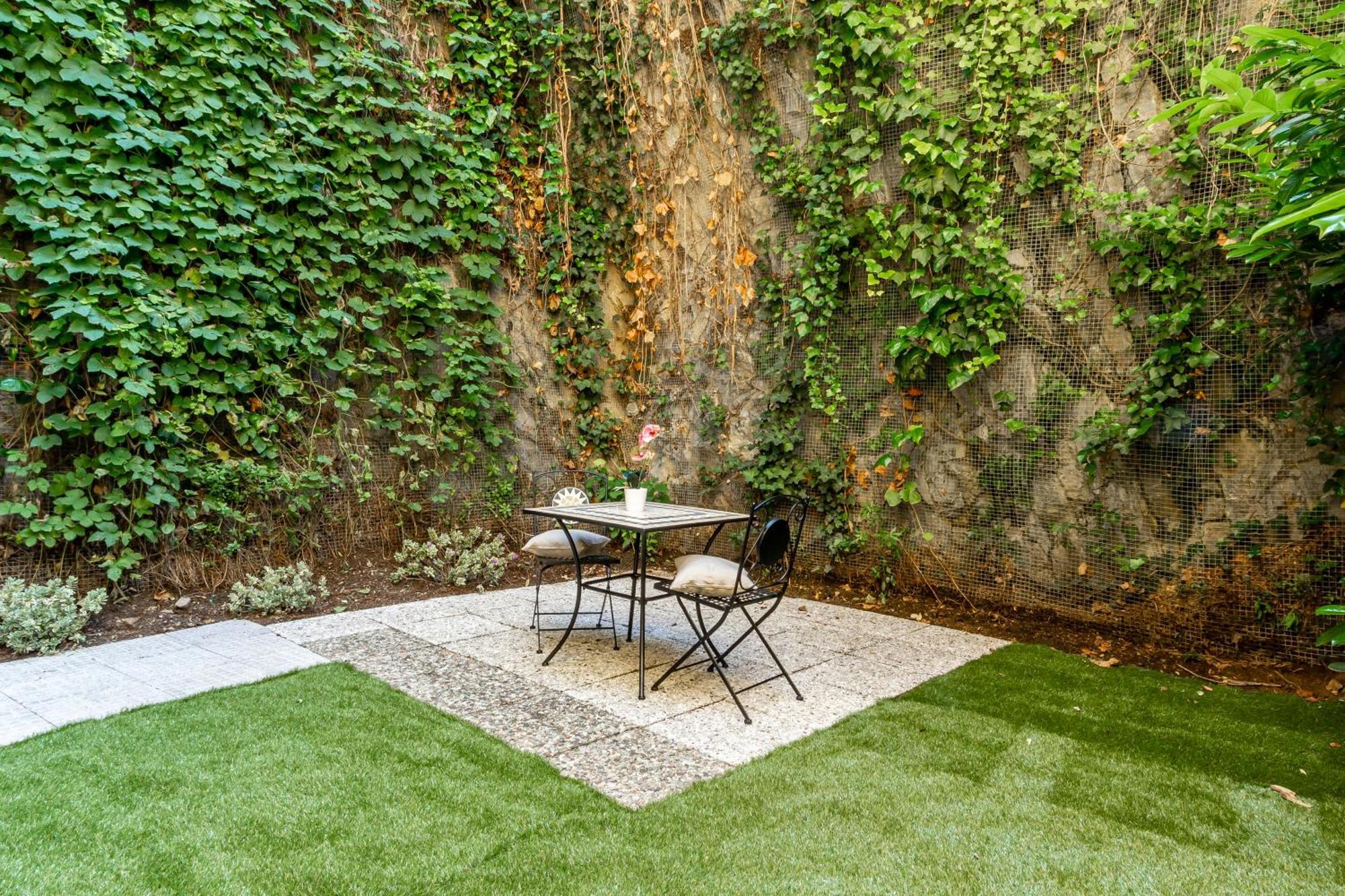 דירות קומו Private Garden & Garage - Self Check-In & Remote Access מראה חיצוני תמונה